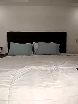 Snapshot of sofiaxox chatting on 10-23-25, 09:24 sofiaxox online show from 10-23-25, 09:24