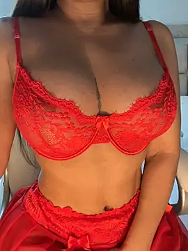 sofiaxox online show from 04-14-26, 05:08