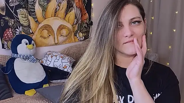 Snapshot of SweetyKatherine chatting on 03-21-25, 01:12 SweetyKatherine online show from 03-21-25, 01:12