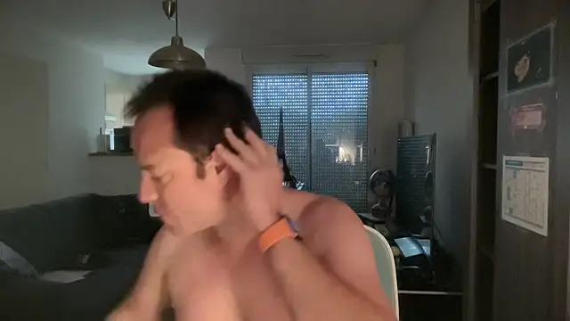 Funnyjul31 online show from 03-31-26, 11:21