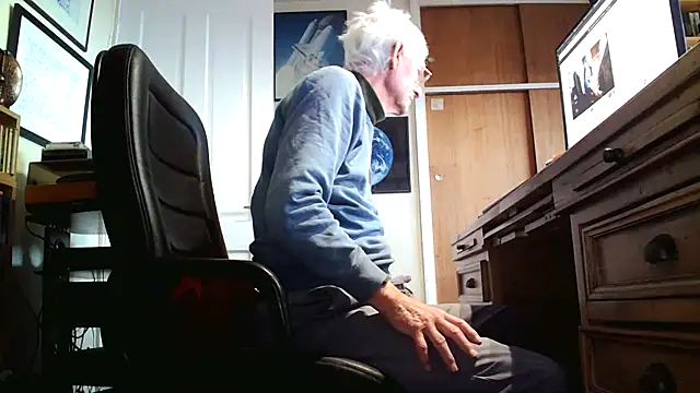 bigears online show from 02-25-26, 04:05