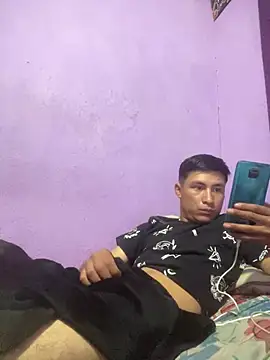 EduardoEspinoza12 online show from 03-06-25, 05:35