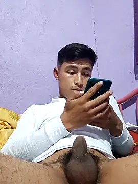 EduardoEspinoza12 online show from 10-22-25, 03:23