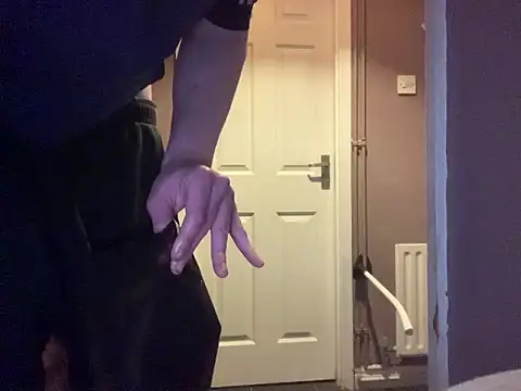 Snapshot of hunkiefend21 chatting on 02-25-25, 03:09 hunkiefend21 online show from 02-25-25, 03:09