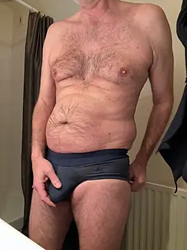 Snapshot of vincent1522 chatting on 01-29-25, 07:04 vincent1522 online show from 01-29-25, 07:04