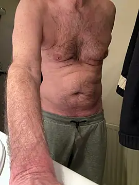 Snapshot of vincent1522 chatting on 02-20-25, 07:01 vincent1522 online show from 02-20-25, 07:01