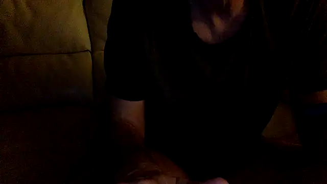 Snapshot of vincent1522 chatting on 03-06-25, 06:52 vincent1522 online show from 03-06-25, 06:52