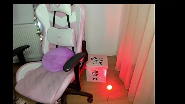 LadyLyanna online show from 03-06-25, 12:32