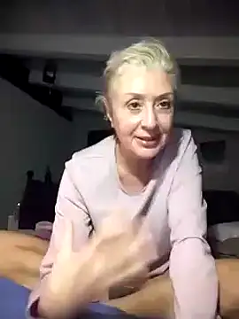 divinaerotica online show from 11-22-25, 09:36