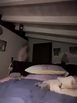 divinaerotica online show from 12-20-25, 08:05