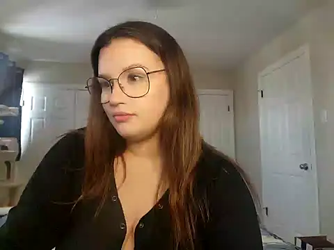 Snapshot of MrsJess chatting on 01-27-25, 10:06 MrsJess online show from 01-27-25, 10:06