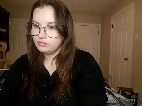 Snapshot of MrsJess chatting on 01-28-25, 02:11 MrsJess online show from 01-28-25, 02:11