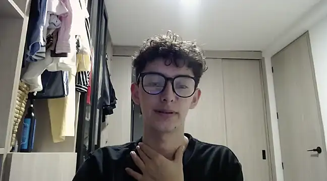 miketwink online show from 03-21-25, 04:39