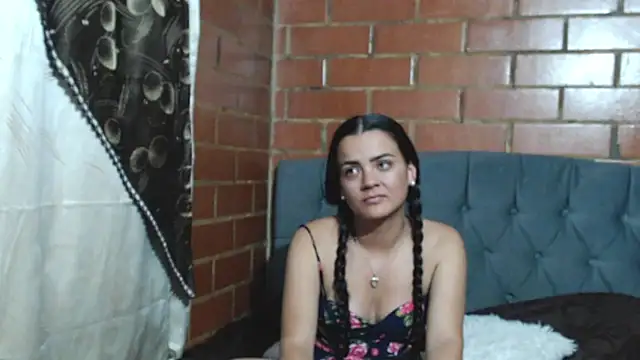 brenda01277 online show from 02-06-25, 12:11