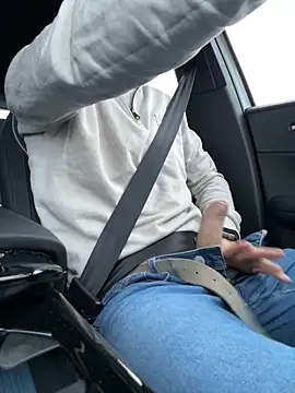 Snapshot of bullyboyy chatting on 02-26-25, 06:58 bullyboyy online show from 02-26-25, 06:58