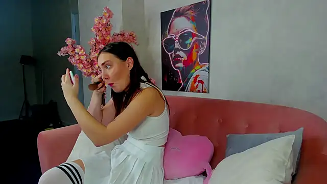 Alisa Suun online show from 01-31-25, 07:50