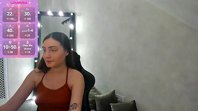 Alisa Suun online show from 02-01-25, 06:54