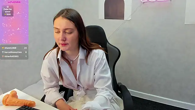 Alisa Suun online show from 03-02-25, 09:53