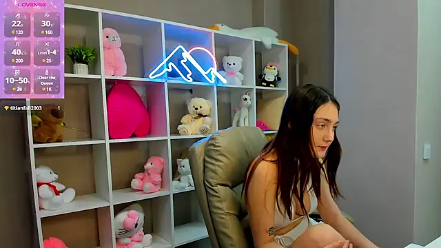 Alisa Suun online show from 03-06-25, 03:02