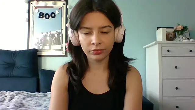 LariceSexy online show from 10-13-25, 12:05