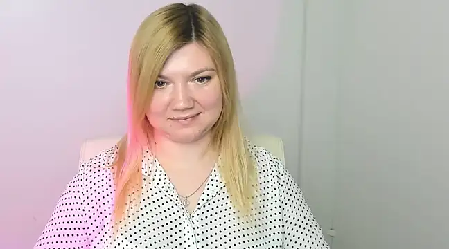 Lola moree online show from 03-19-25, 03:29