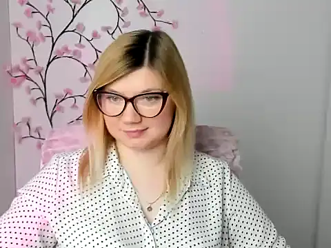 Lola moree online show from 03-09-26, 01:15