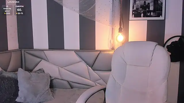 Salome  evans online show from 02-04-25, 01:27