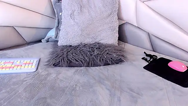 Salome  evans online show from 02-27-25, 04:43