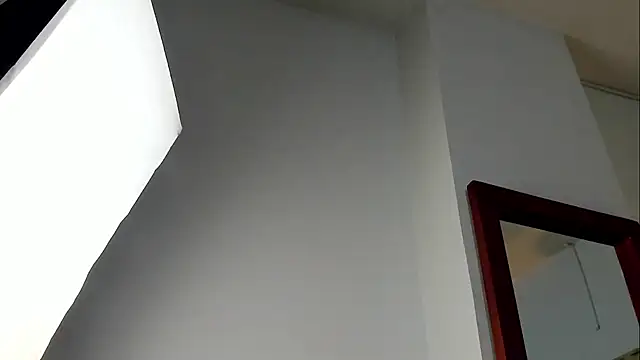 Snapshot of RebecaSanderss chatting on 03-15-25, 12:02 RebecaSanderss online show from 03-15-25, 12:02