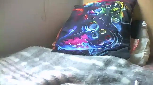 Drag Queen online show from 01-30-25, 01:42