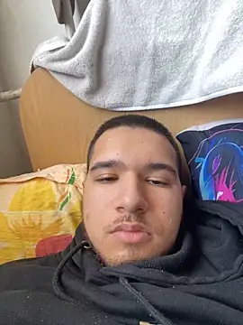 Drag Queen online show from 02-11-25, 01:41