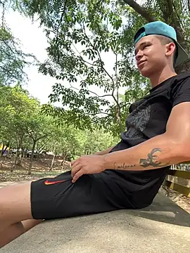 arevalo1124 online show from 11-23-25, 03:23