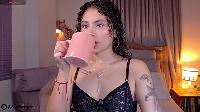 Marivimichel1 online show from 11-16-25, 05:02