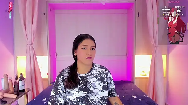 CandyyMaria online show from 04-13-26, 07:30