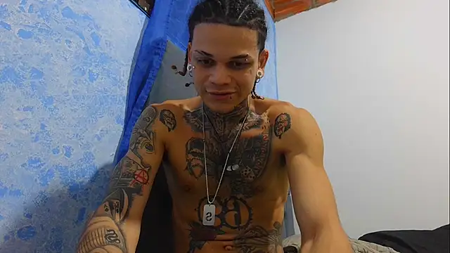 hot man05 online show from 12-21-25, 11:34