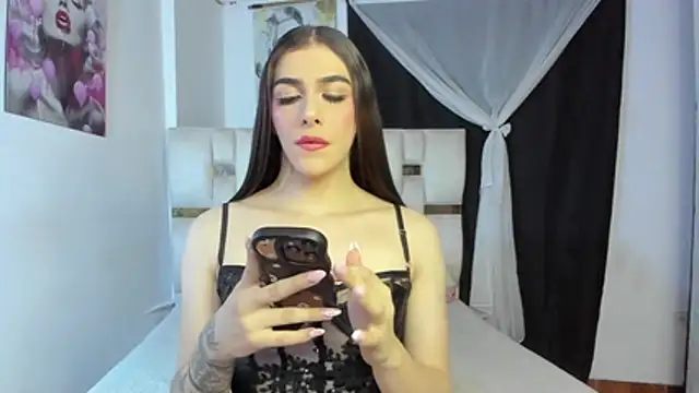 Snapshot of beautiful_doll088 chatting on 06-11-26, 01:16 beautiful doll088 online show from 06-11-26, 01:16