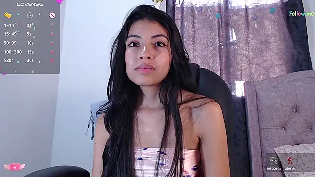 Snapshot of ellajonz chatting on 03-20-25, 12:11 ellajonz online show from 03-20-25, 12:11