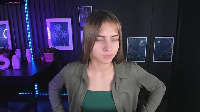 CharmBianca online show from 02-21-25, 02:27