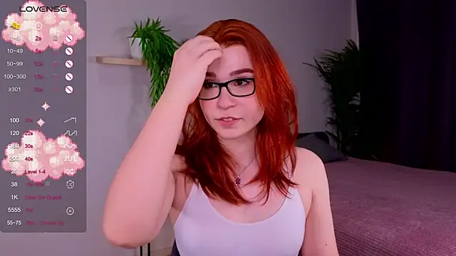 Anncouette  online show from 02-25-25, 07:42