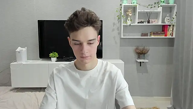 avegothy- online show from 02-03-25, 11:42