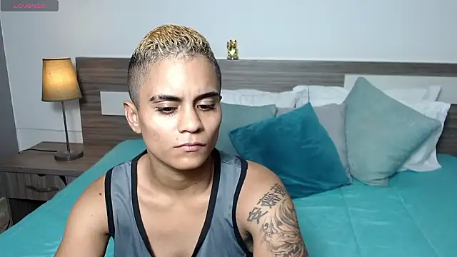 Liiamthompson online show from 01-31-26, 07:12