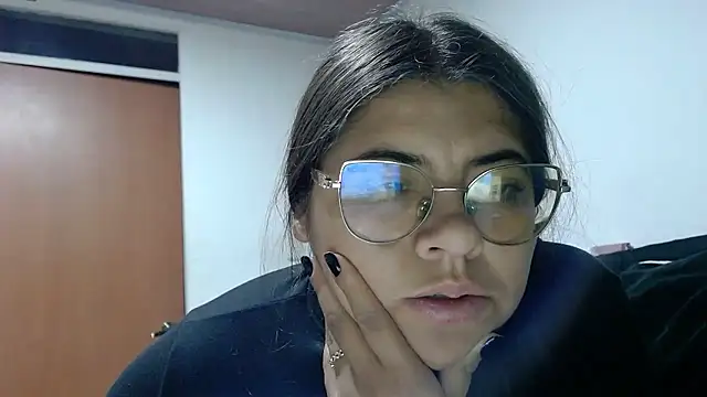 viccky vick online show from 01-10-26, 04:36