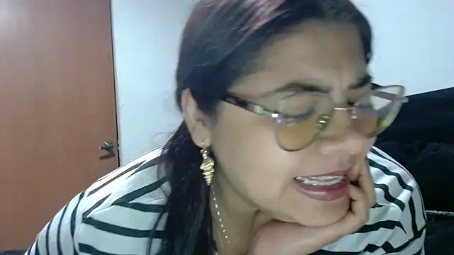 viccky vick online show from 02-14-26, 02:08