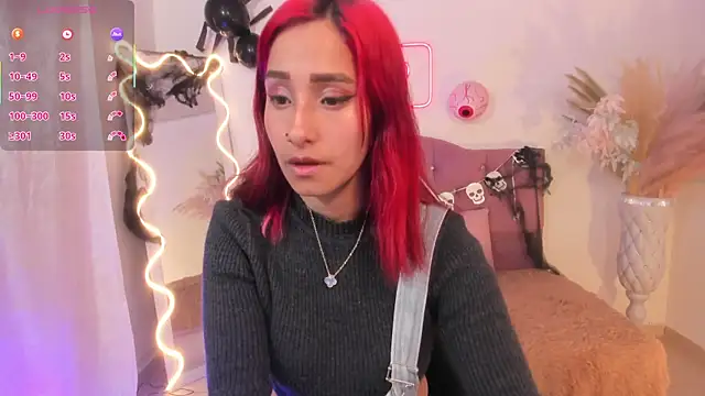 palmerfox tay online show from 10-29-25, 03:31