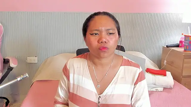 yeikafoxy online show from 03-21-26, 10:53