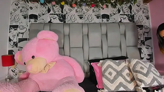 LucyRosse online show from 04-04-26, 11:18