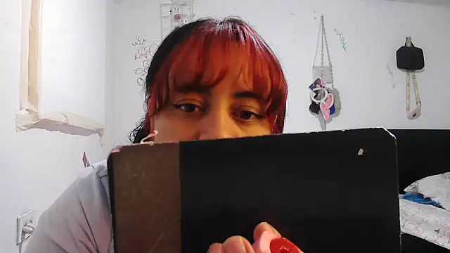 alexandraluv online show from 11-21-25, 04:05