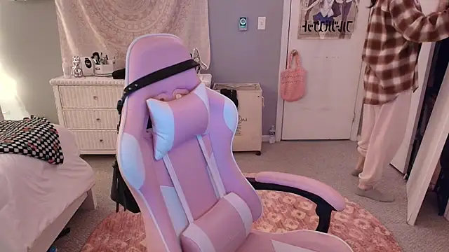 princesselysia online show from 11-07-25, 01:05