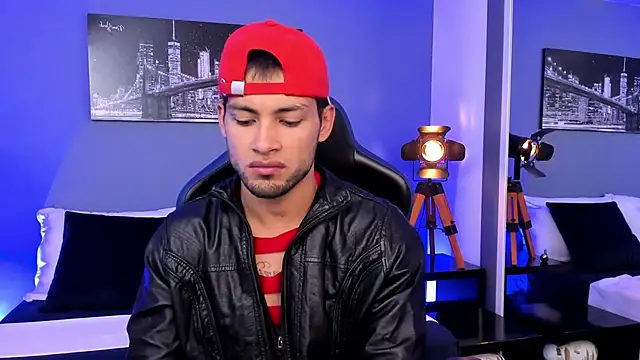 Max Conor1 online show from 09-15-25, 03:01