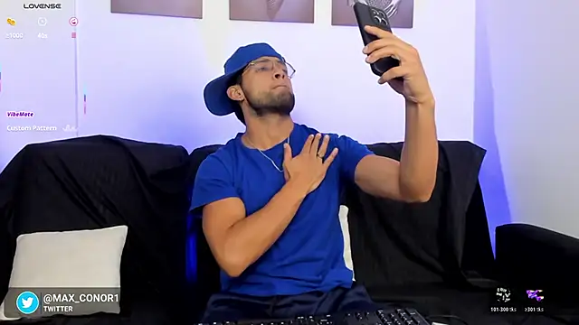 Max Conor1 online show from 03-19-26, 01:15